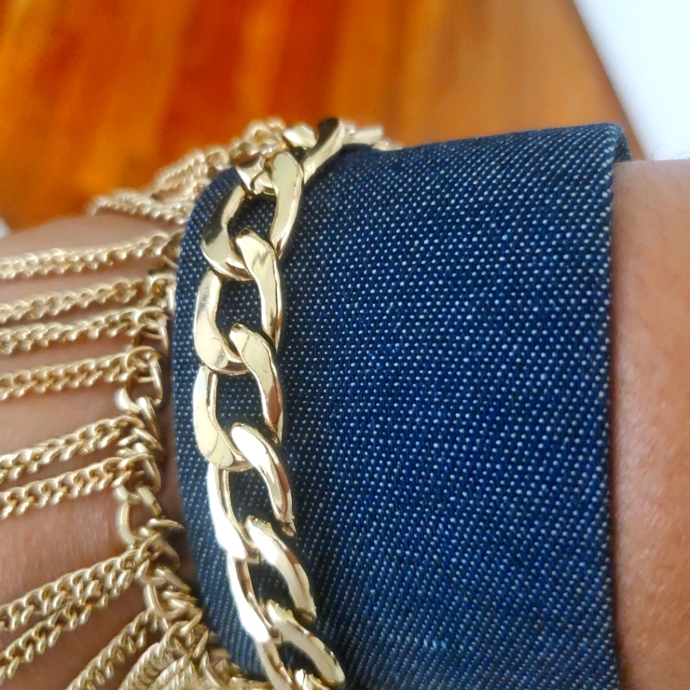 Bracelet